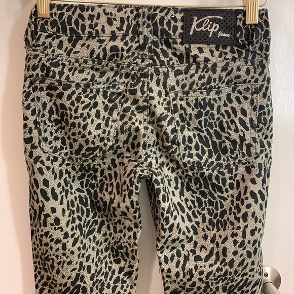 🌼 4 for $20 Klip Cheetah / Leopard Print Jeans - Picture 1 of 5